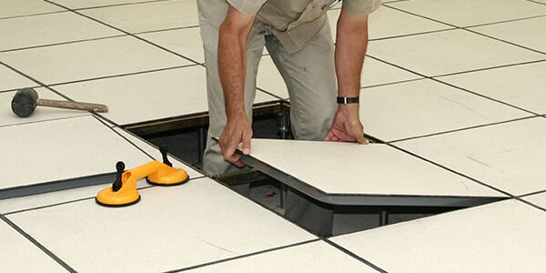 fooladi کف کاذب فولادی با روکش hpl