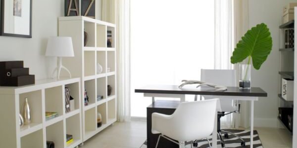 Ravishing-home-office-space-with-a-tinge-of-natural-green طراحی به سبک مینیمال - اتاق کار
